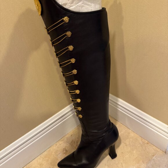 Gianni Versace 1993 A/W Medusa Emblem Grunge Boot (Size 9) - Picture 2 of 4